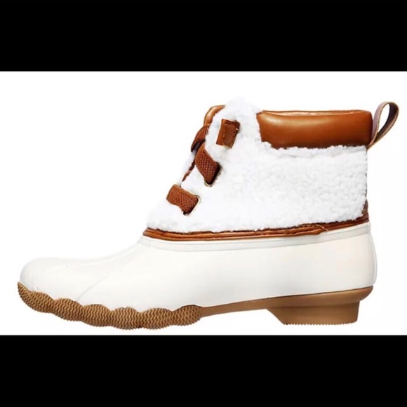 🔥Skechers Pond Sherpa Duck Waterproof Boots Women's Winter - Picture 3 of 9